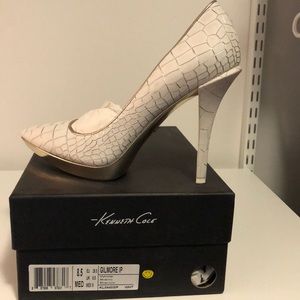 Kenneth Cole heels